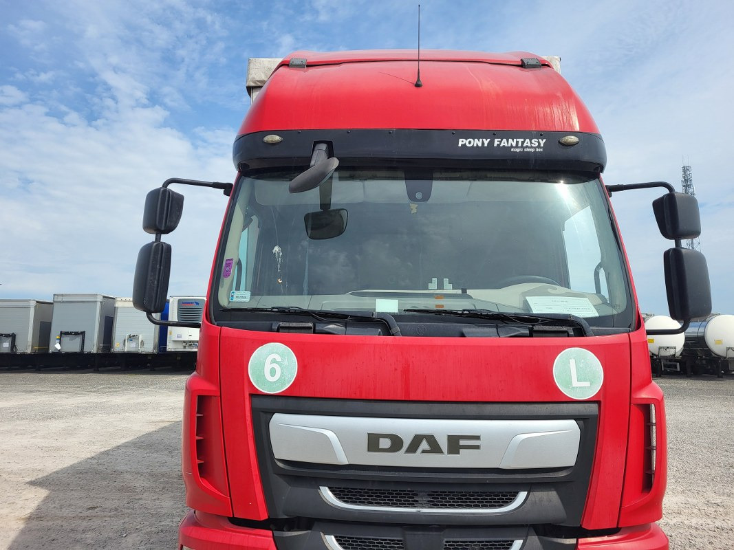 DAF LF SOLÓWKA - Tent veoauto: pilt 4 DAF LF SOLÓWKA - Tent veoauto: pilt 4
