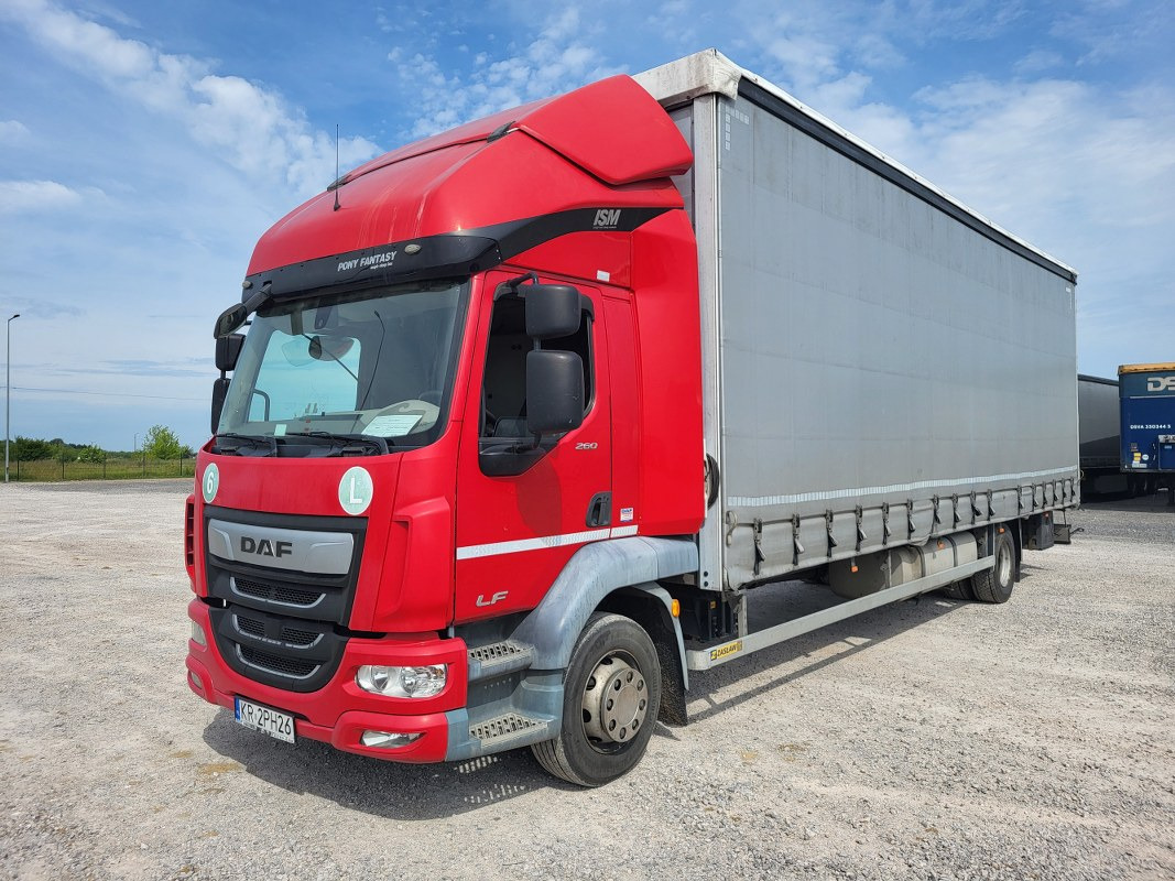 DAF LF SOLÓWKA - Tent veoauto: pilt 2 DAF LF SOLÓWKA - Tent veoauto: pilt 2