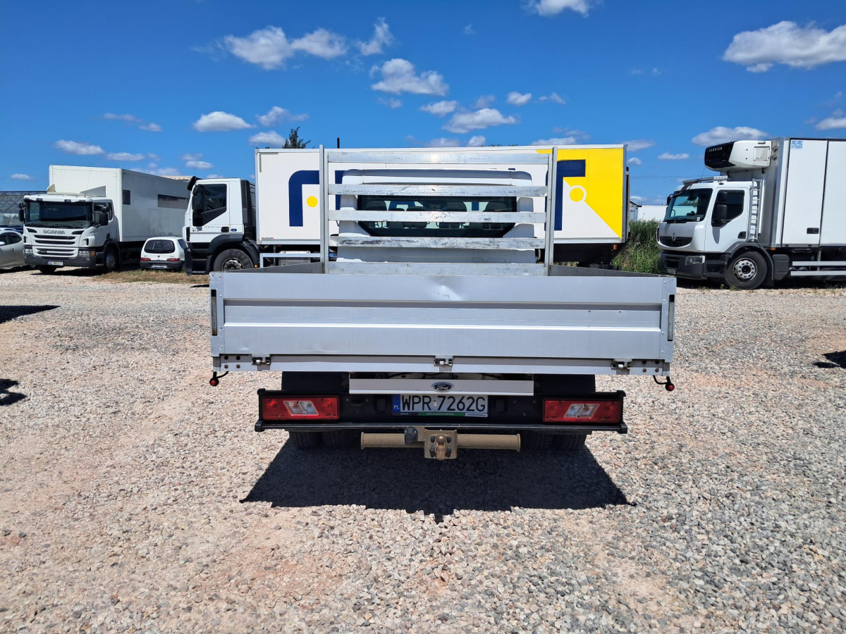 FORD FCD TRANSIT DOKA - Meeskonnaauto: pilt 5 FORD FCD TRANSIT DOKA - Meeskonnaauto: pilt 5