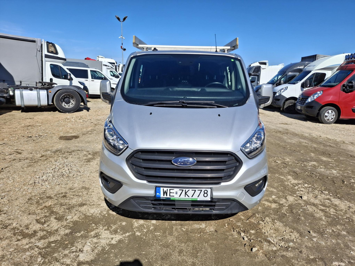FORD TRANSIT CUSTOM BRYGADÓWKA - Meeskonnaauto: pilt 4 FORD TRANSIT CUSTOM BRYGADÓWKA - Meeskonnaauto: pilt 4