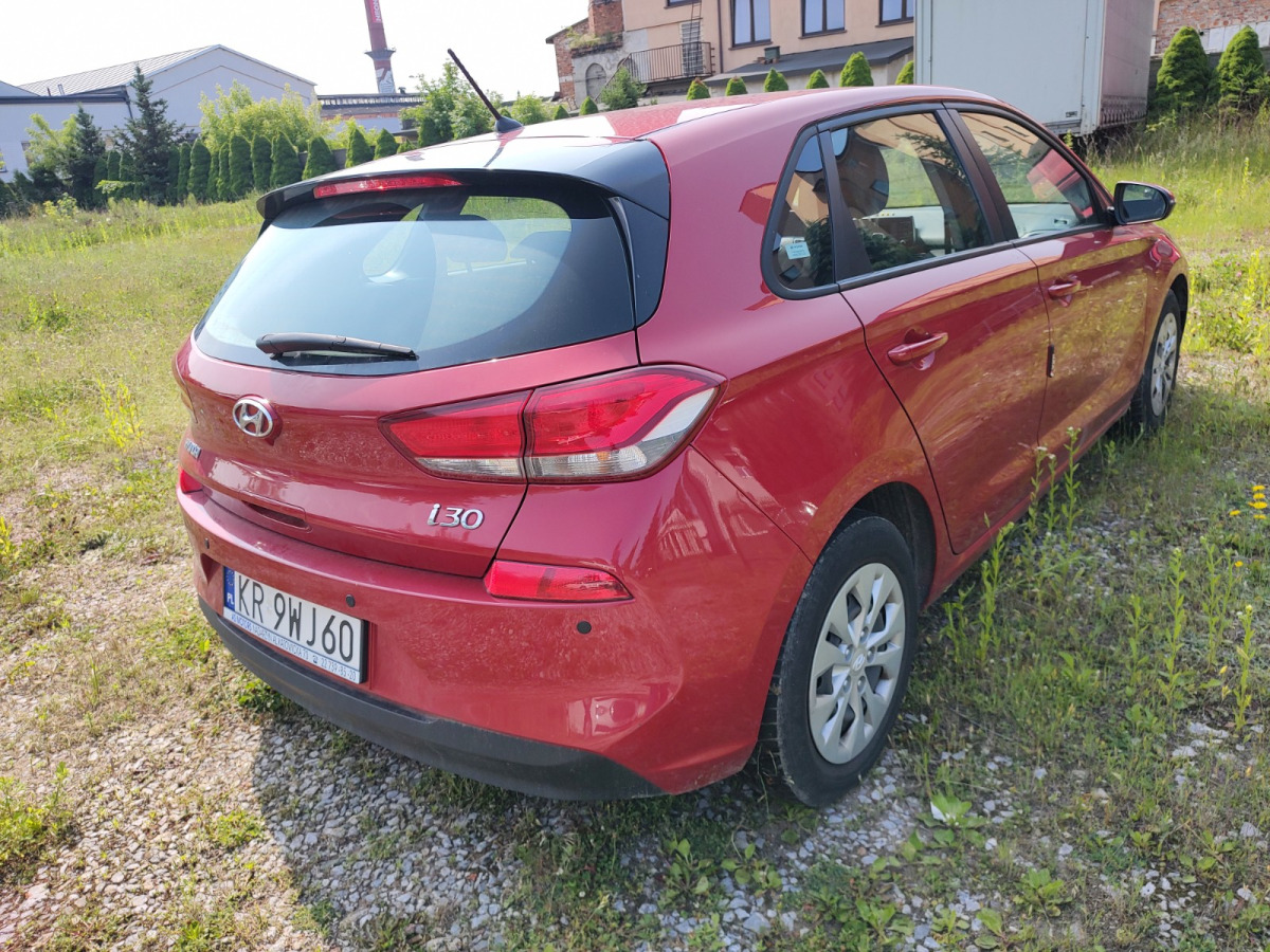 HYUNDAI I30 HATCHBACK - Luukpära: pilt 4 HYUNDAI I30 HATCHBACK - Luukpära: pilt 4