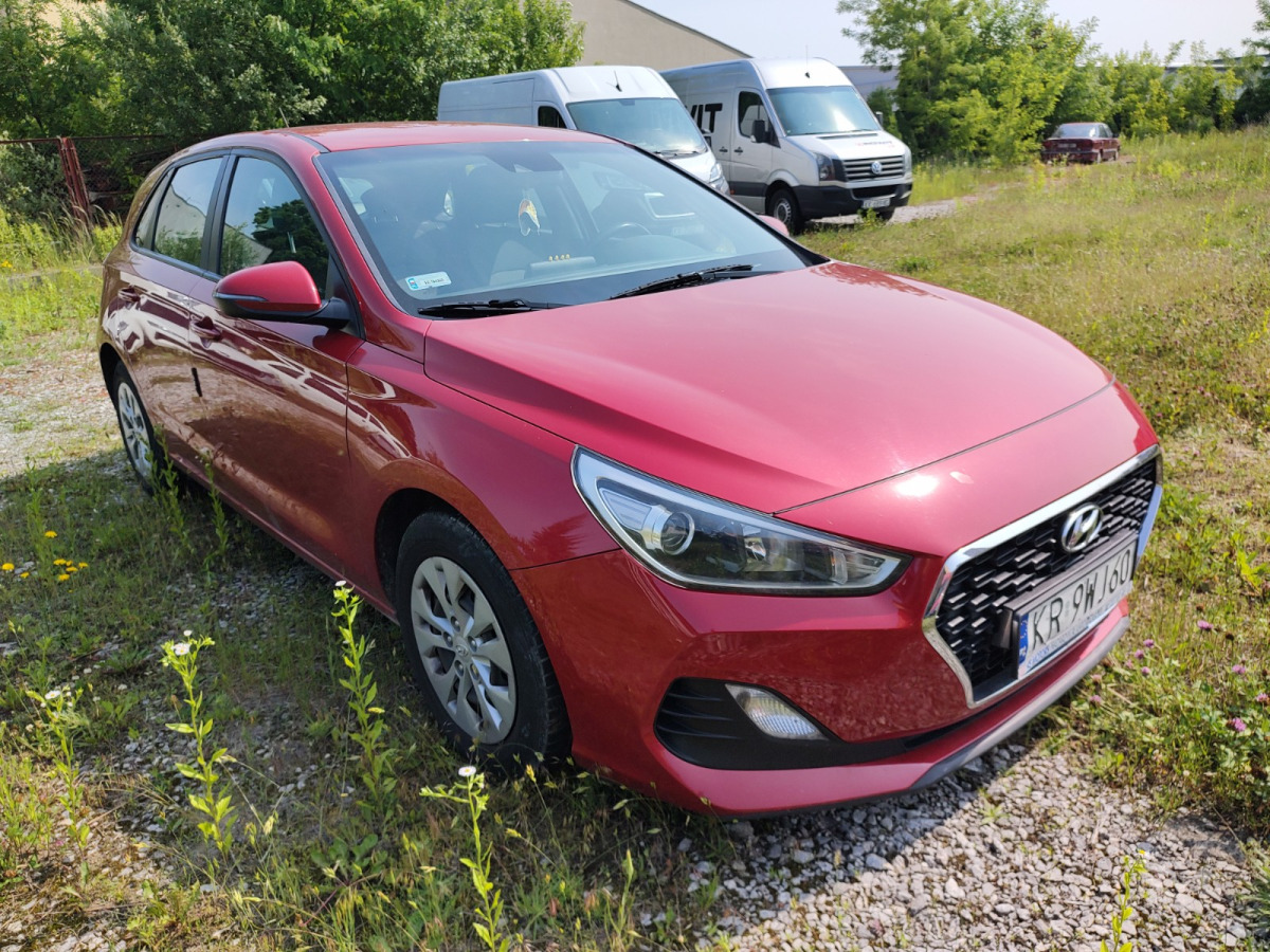 HYUNDAI I30 HATCHBACK - Luukpära: pilt 1 HYUNDAI I30 HATCHBACK - Luukpära: pilt 1