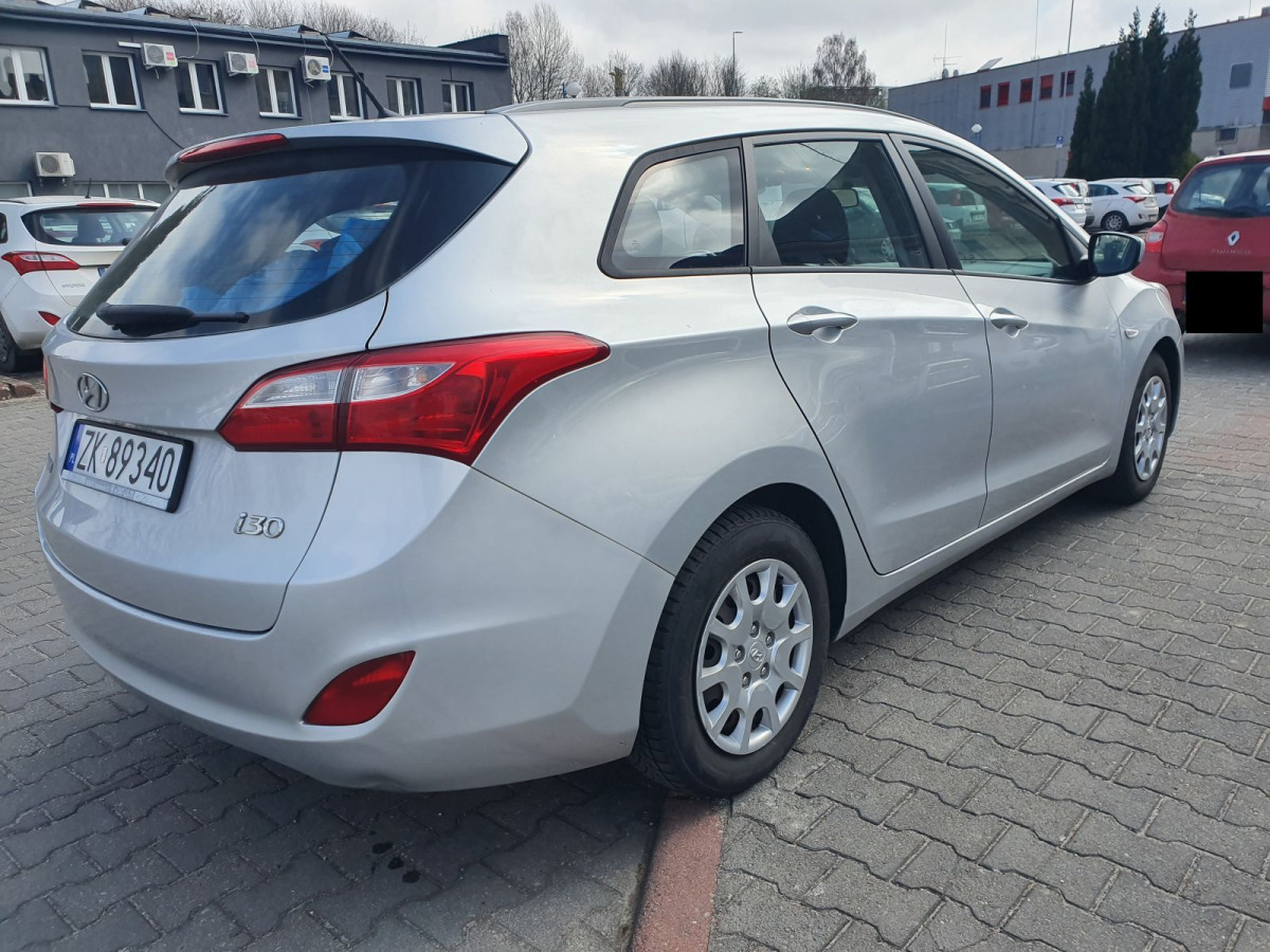 HYUNDAI I30 KOMBI - Auto: pilt 3 HYUNDAI I30 KOMBI - Auto: pilt 3