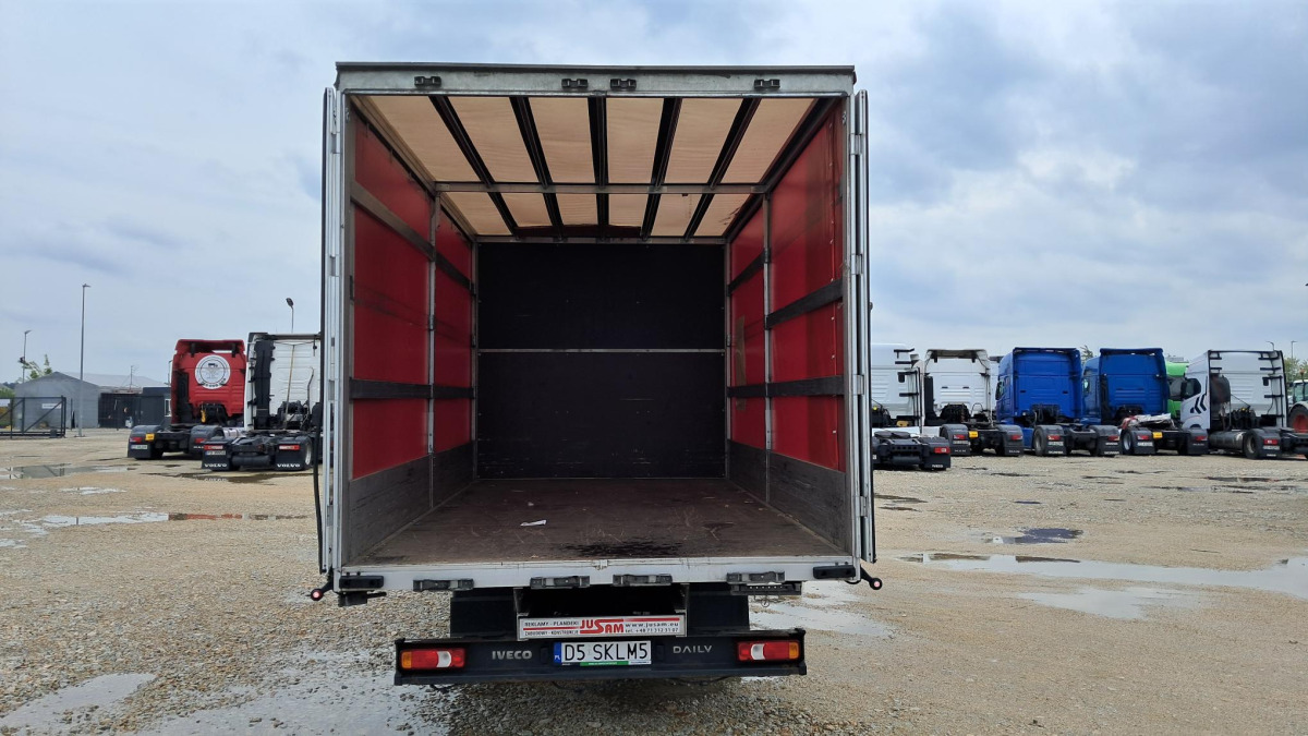 IVECO 50C18 PLANDEKA - Tent tarbesõiduk: pilt 4 IVECO 50C18 PLANDEKA - Tent tarbesõiduk: pilt 4