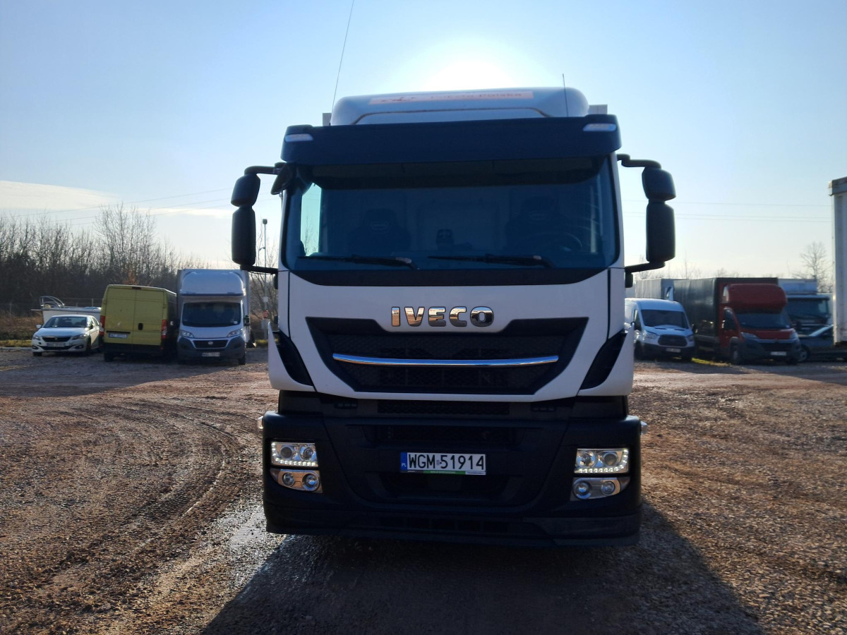 IVECO AD260SY/P KONTENER Z WINDĄ - Kasti veoauto: pilt 3 IVECO AD260SY/P KONTENER Z WINDĄ - Kasti veoauto: pilt 3