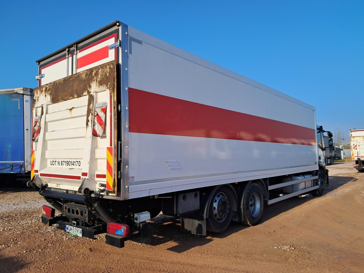 IVECO AD260SY/P KONTENER Z WINDĄ - Kasti veoauto: pilt 4 IVECO AD260SY/P KONTENER Z WINDĄ - Kasti veoauto: pilt 4