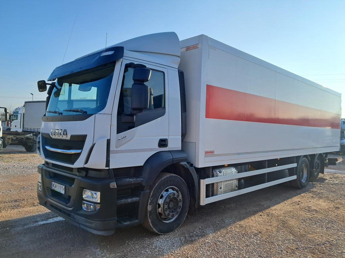 IVECO AD260SY/P KONTENER Z WINDĄ - Kasti veoauto: pilt 2 IVECO AD260SY/P KONTENER Z WINDĄ - Kasti veoauto: pilt 2