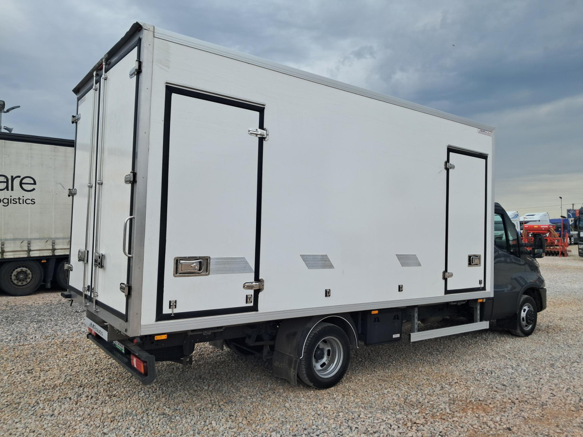 IVECO DAILY 50C18 CHŁODNIA/IZOTERMA - Tarbesõiduk külmik: pilt 4 IVECO DAILY 50C18 CHŁODNIA/IZOTERMA - Tarbesõiduk külmik: pilt 4