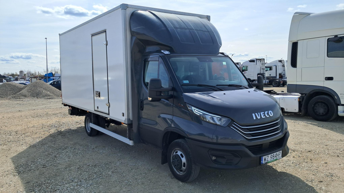 IVECO DAILY 50C18 KONTENER Z WINDĄ - Tarbesõiduk furgoon: pilt 1 IVECO DAILY 50C18 KONTENER Z WINDĄ - Tarbesõiduk furgoon: pilt 1