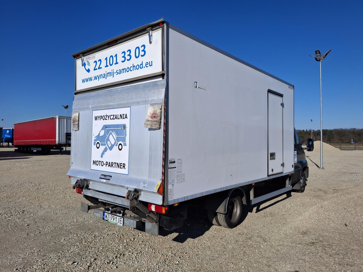 IVECO DAILY 50C18 KONTENER Z WINDĄ - Kasti veoauto: pilt 5 IVECO DAILY 50C18 KONTENER Z WINDĄ - Kasti veoauto: pilt 5