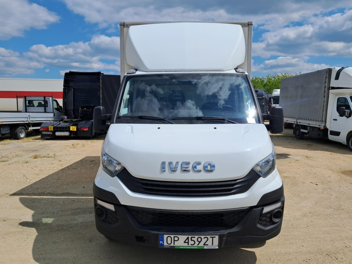 IVECO DAILY KONTENER Z WINDĄ - Tarbesõiduk furgoon: pilt 3 IVECO DAILY KONTENER Z WINDĄ - Tarbesõiduk furgoon: pilt 3