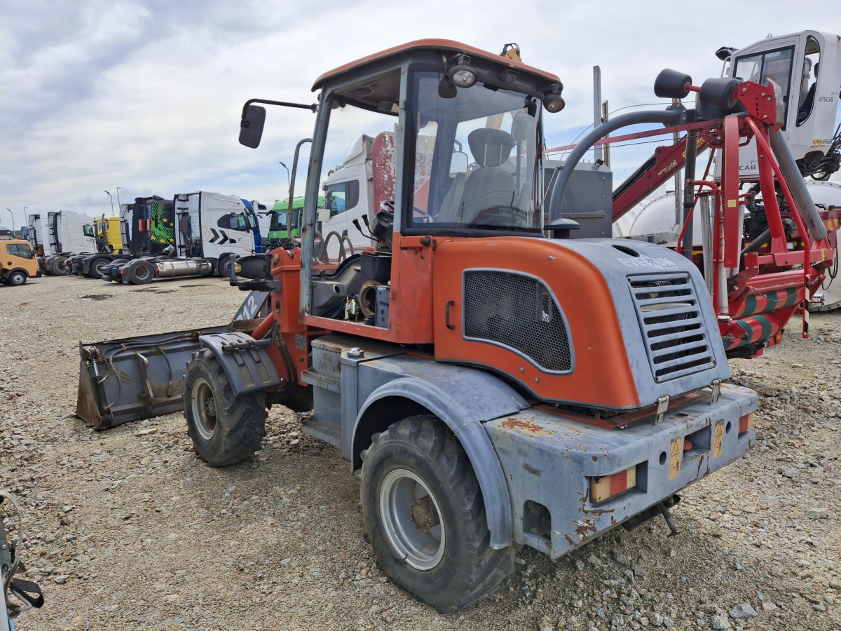 Ładowarka kołowa – EVERUN ER12 – 2018 – 1200 kg - Rataslaadur: pilt 4 Ładowarka kołowa – EVERUN ER12 – 2018 – 1200 kg - Rataslaadur: pilt 4