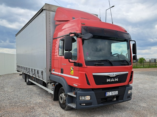MAN TGL 12.220 SOLÓWKA - Tent veoauto: pilt 1 MAN TGL 12.220 SOLÓWKA - Tent veoauto: pilt 1