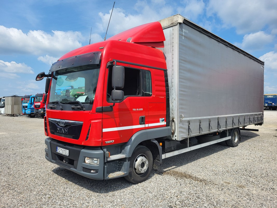 MAN TGL 12.220 SOLÓWKA - Tent veoauto: pilt 2 MAN TGL 12.220 SOLÓWKA - Tent veoauto: pilt 2
