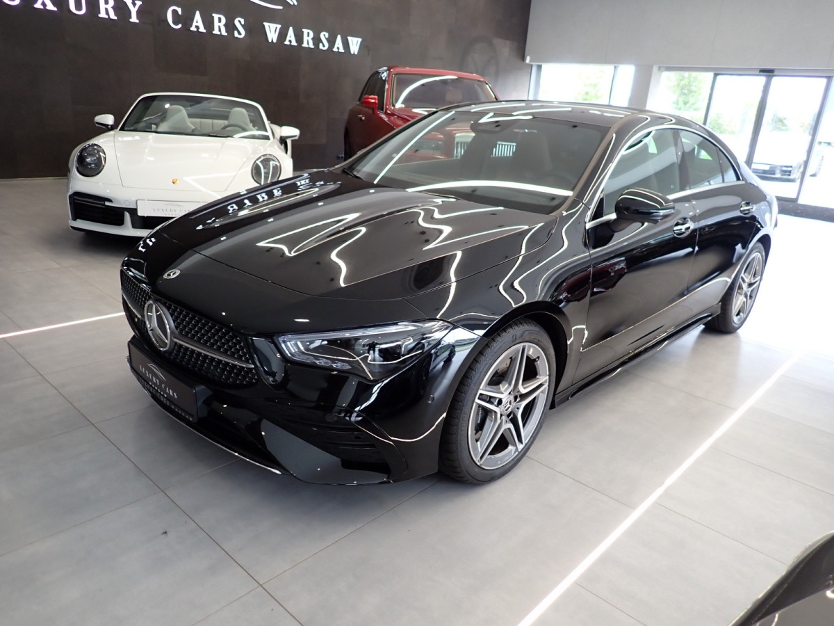 MERCEDES BENZ CLA 200 SEDAN - Sedaan: pilt 2 MERCEDES BENZ CLA 200 SEDAN - Sedaan: pilt 2