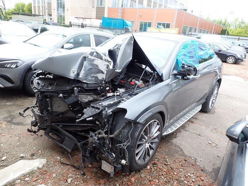 MERCEDES BENZ GLE SEDAN - Sedaan: pilt 2 MERCEDES BENZ GLE SEDAN - Sedaan: pilt 2