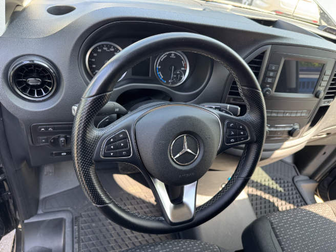 MERCEDES BENZ eVITO FURGON BLASZAK - Kaubik, Elektrikaubik: pilt 5 MERCEDES BENZ eVITO FURGON BLASZAK - Kaubik, Elektrikaubik: pilt 5