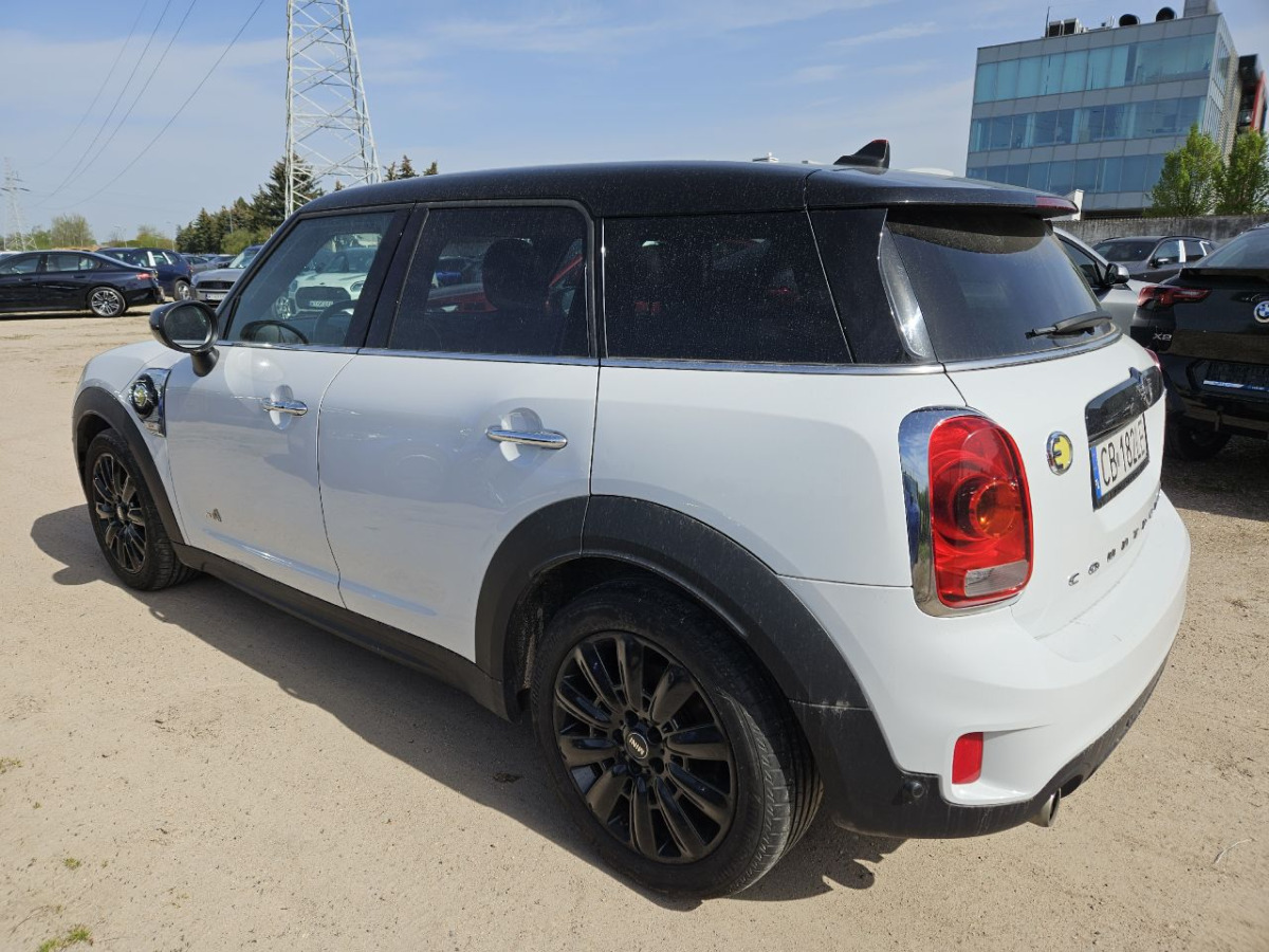 MINI COUNTRYMAN KOMBI - Auto: pilt 3 MINI COUNTRYMAN KOMBI - Auto: pilt 3