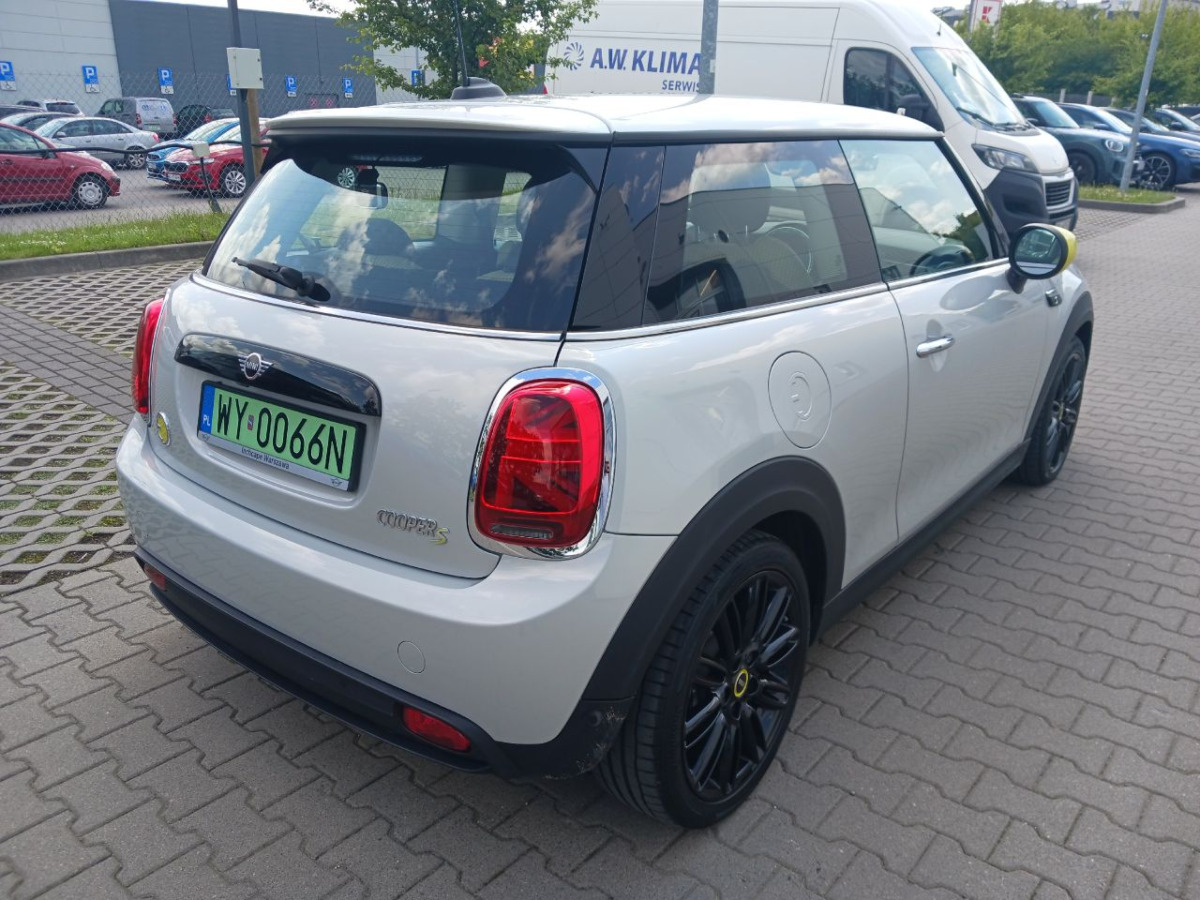MINI Cooper SE Classic Trim HATCHBACK - Luukpära: pilt 3 MINI Cooper SE Classic Trim HATCHBACK - Luukpära: pilt 3