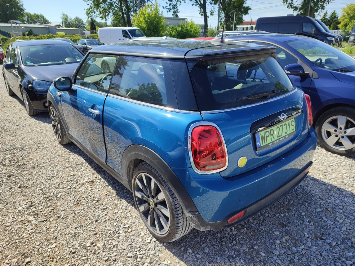 MINI Cooper SE HATCHBACK - Luukpära: pilt 4 MINI Cooper SE HATCHBACK - Luukpära: pilt 4