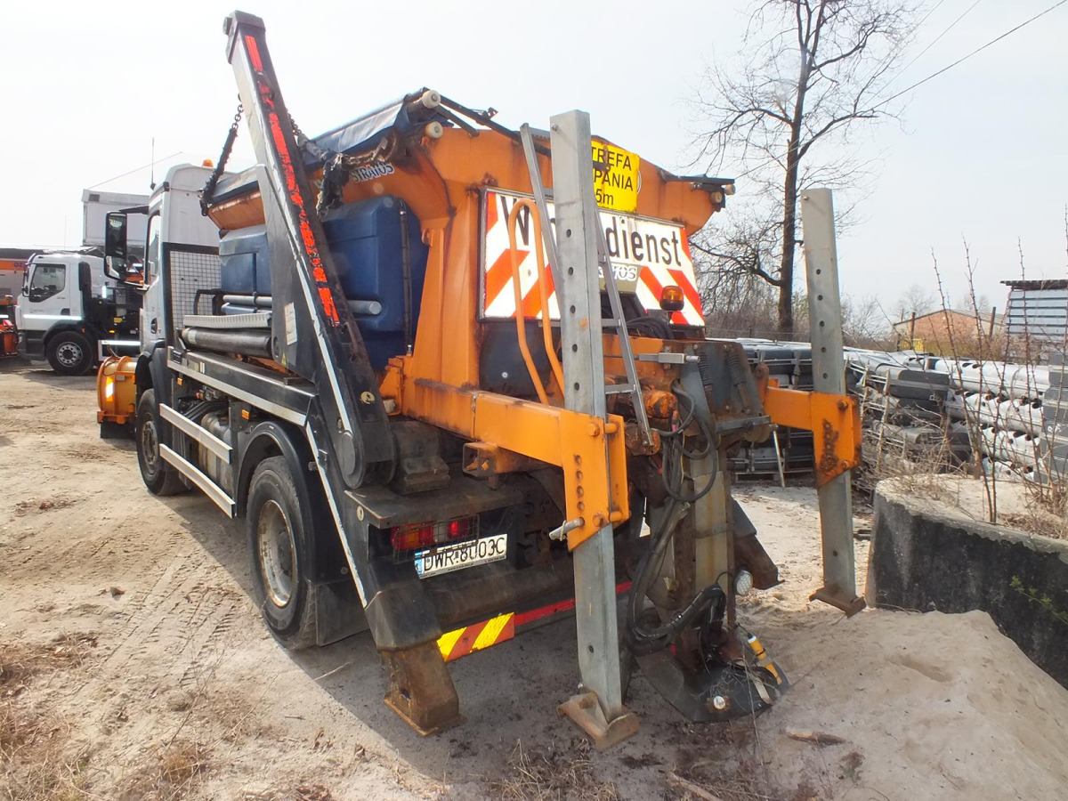 Zabudowa piaskarki SCHMIDT STRATOS B40-36 - 2000 - 4m3 - Zasilanie z pojazdu - Muu seadmestik: pilt 1 Zabudowa piaskarki SCHMIDT STRATOS B40-36 - 2000 - 4m3 - Zasilanie z pojazdu - Muu seadmestik: pilt 1