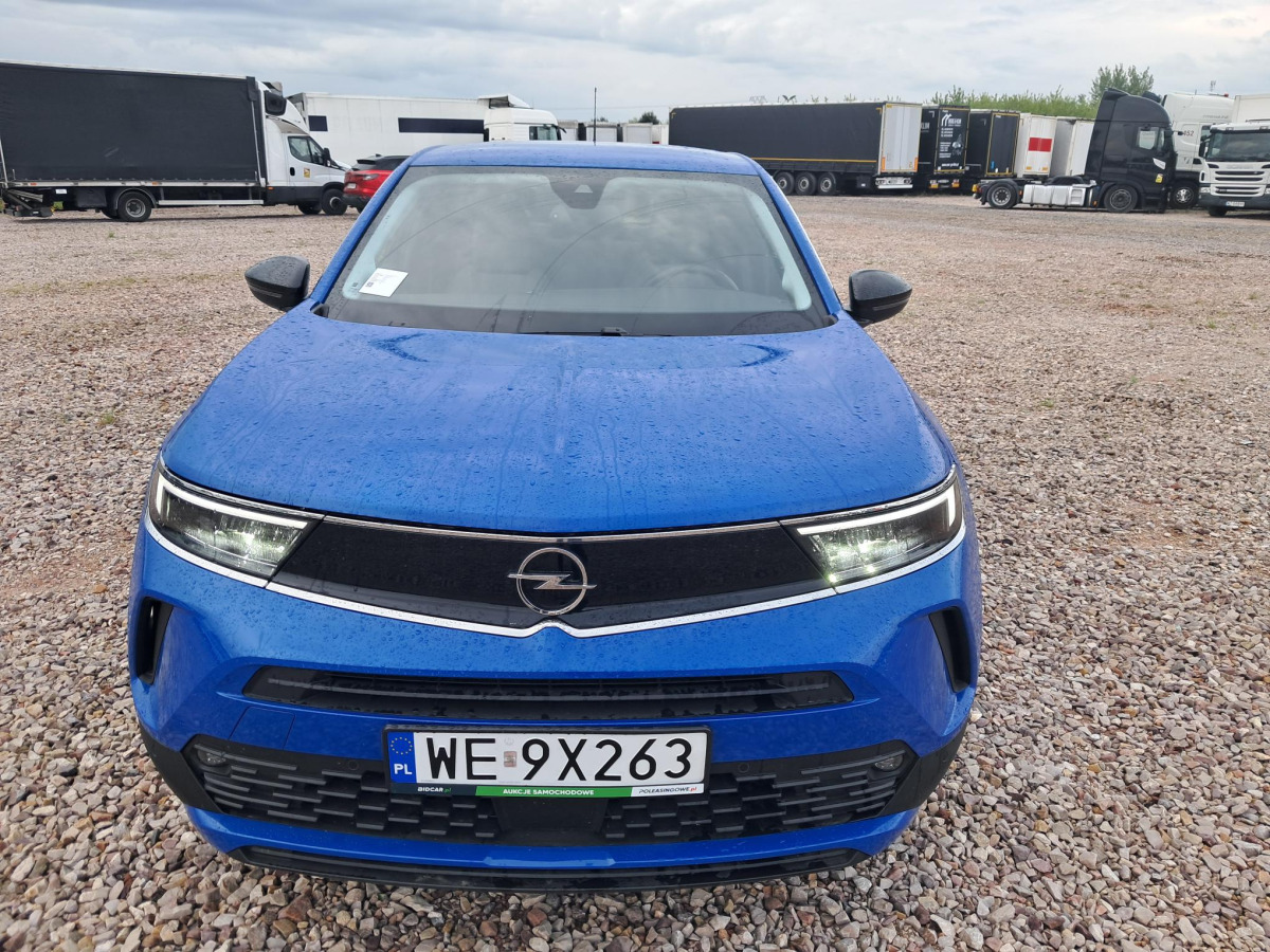 OPEL MOKKA HATCHBACK - Luukpära: pilt 2 OPEL MOKKA HATCHBACK - Luukpära: pilt 2