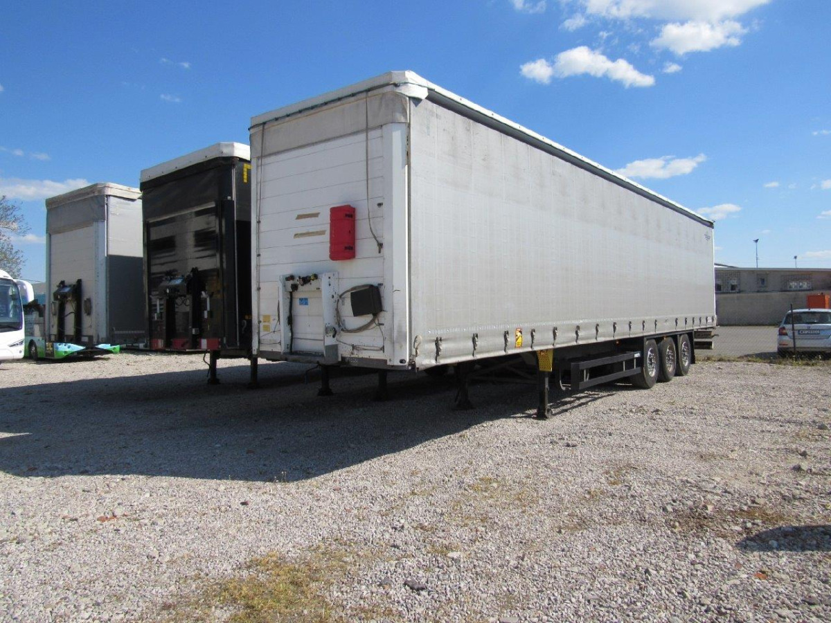 SCHMITZ CARGOBULL FIRANA - Tentpoolhaagis: pilt 1 SCHMITZ CARGOBULL FIRANA - Tentpoolhaagis: pilt 1
