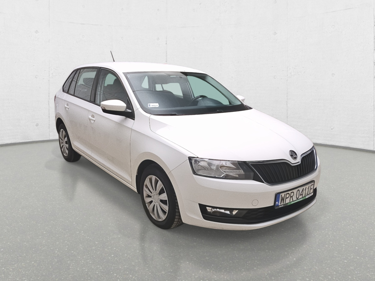 SKODA RAPID KOMBI - Auto: pilt 2 SKODA RAPID KOMBI - Auto: pilt 2