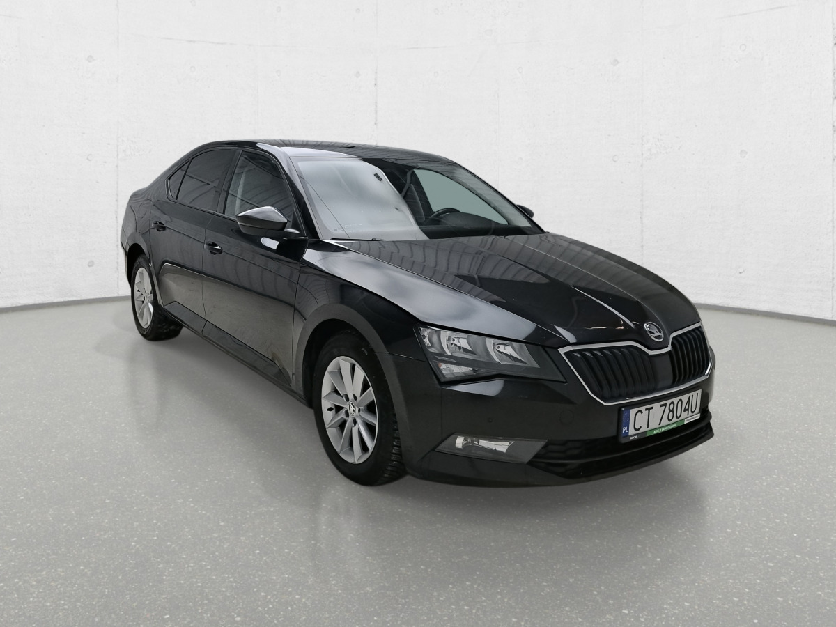 SKODA SUPERB HATCHBACK - Luukpära: pilt 2 SKODA SUPERB HATCHBACK - Luukpära: pilt 2