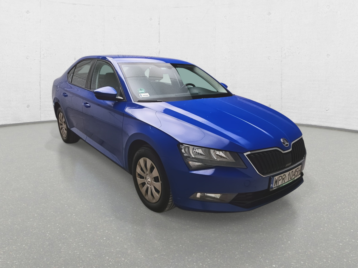 SKODA SUPERB LIFTBACK - Sedaan: pilt 2 SKODA SUPERB LIFTBACK - Sedaan: pilt 2