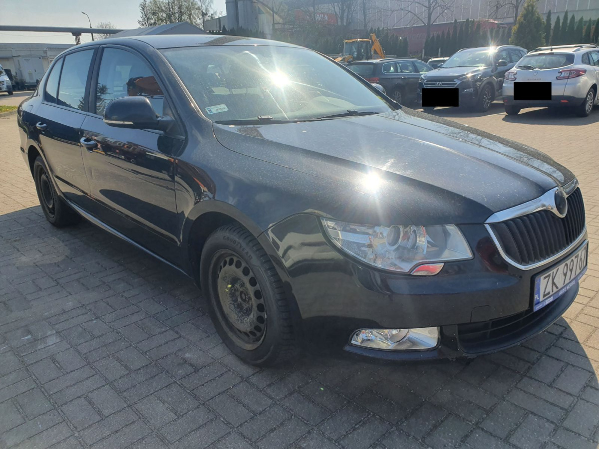 SKODA SUPERB SEDAN - Sedaan: pilt 1 SKODA SUPERB SEDAN - Sedaan: pilt 1