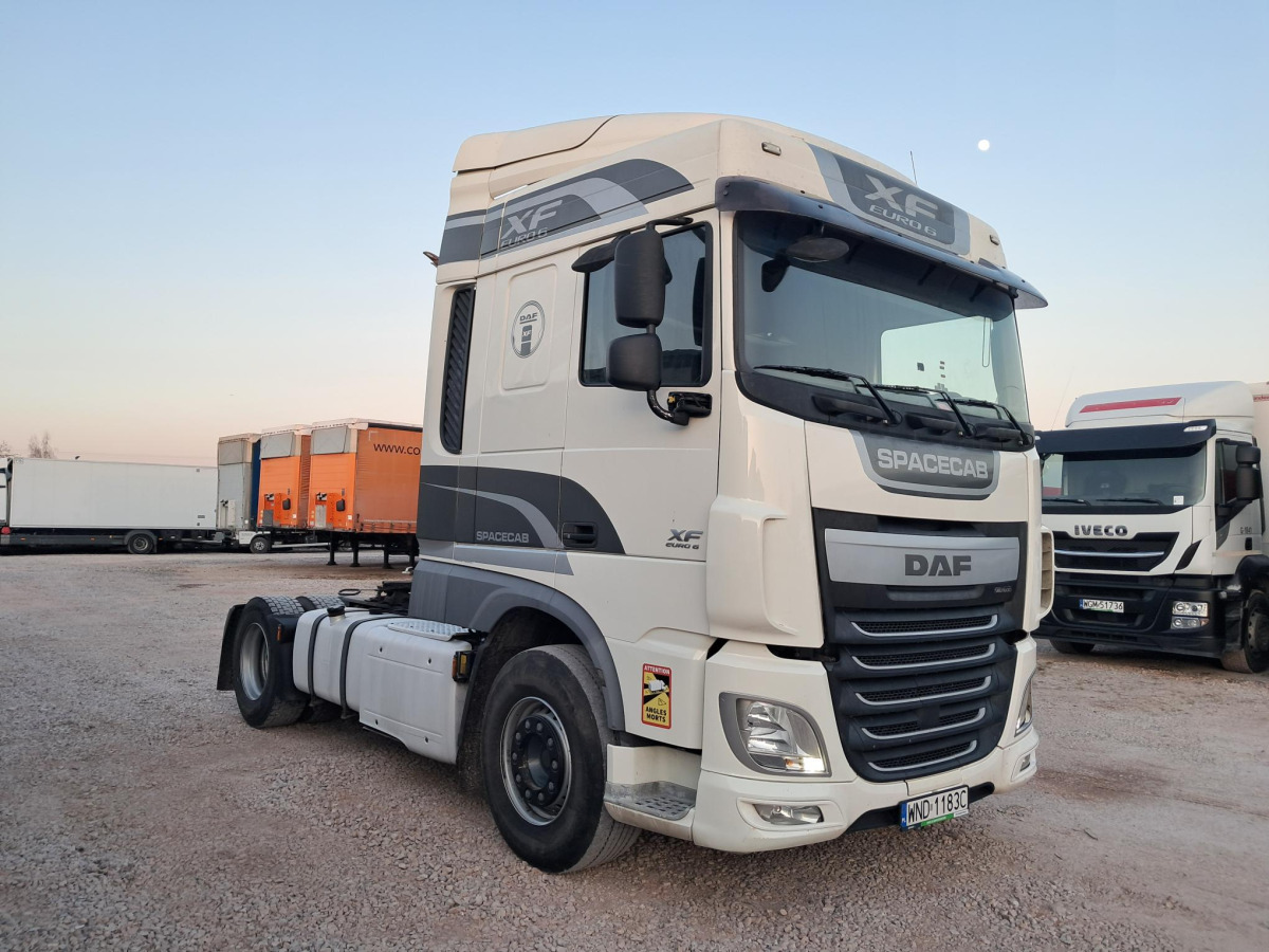 DAF XF 460 FT CIĄGNIK SIODŁOWY - Sadulveok: pilt 1 DAF XF 460 FT CIĄGNIK SIODŁOWY - Sadulveok: pilt 1