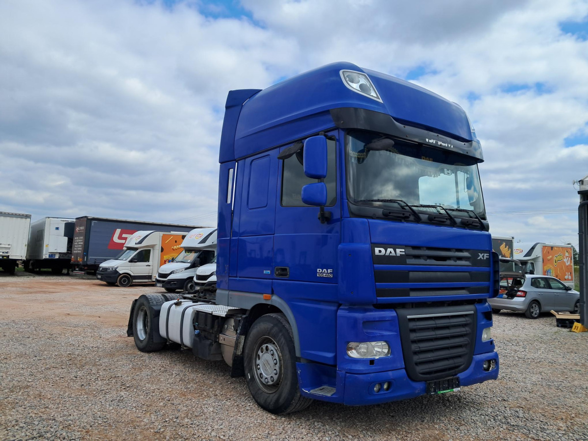 DAF XF CIĄGNIK SIODŁOWY - Sadulveok: pilt 1 DAF XF CIĄGNIK SIODŁOWY - Sadulveok: pilt 1