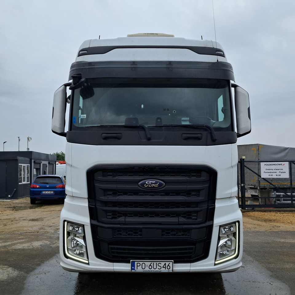 FORD F-MAX CIĄGNIK SIODŁOWY - Sadulveok: pilt 2 FORD F-MAX CIĄGNIK SIODŁOWY - Sadulveok: pilt 2