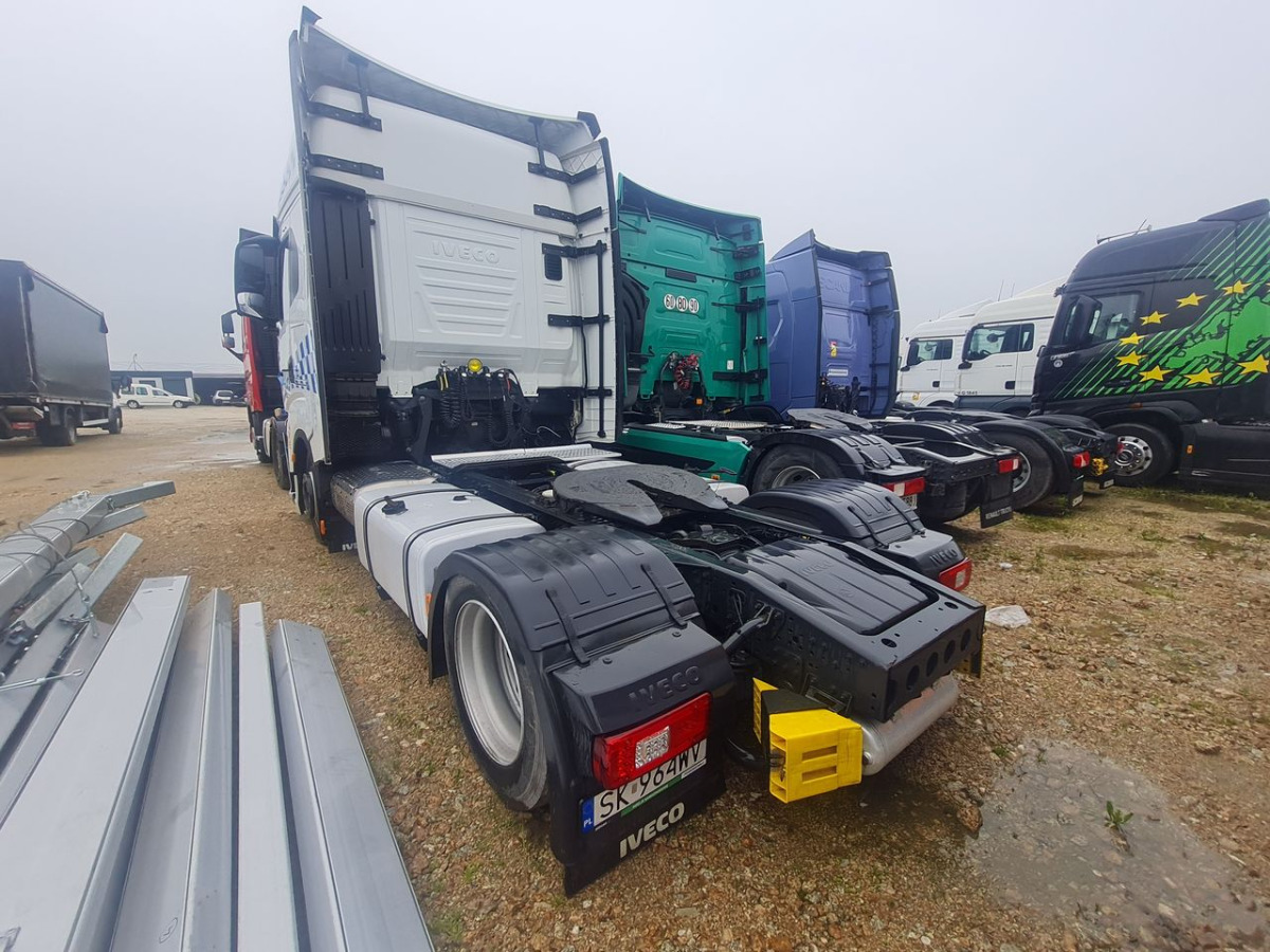 IVECO AS440ST/FP LT CIĄGNIK SIODŁOWY - Sadulveok: pilt 3 IVECO AS440ST/FP LT CIĄGNIK SIODŁOWY - Sadulveok: pilt 3