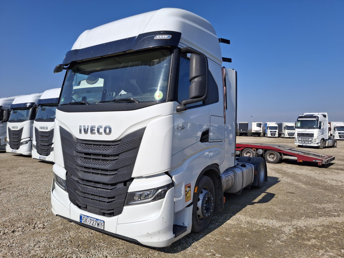 IVECO AS440ST/FP LT CIĄGNIK SIODŁOWY - Sadulveok: pilt 3 IVECO AS440ST/FP LT CIĄGNIK SIODŁOWY - Sadulveok: pilt 3