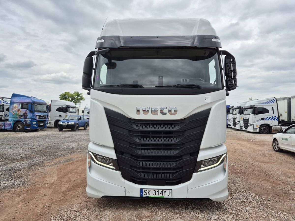 IVECO AS440ST/FP LT CIĄGNIK SIODŁOWY - Sadulveok: pilt 3 IVECO AS440ST/FP LT CIĄGNIK SIODŁOWY - Sadulveok: pilt 3