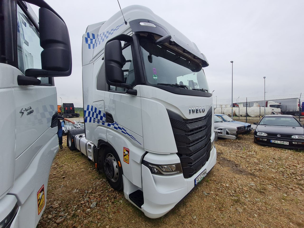 IVECO AS440ST/FP LT CIĄGNIK SIODŁOWY - Sadulveok: pilt 1 IVECO AS440ST/FP LT CIĄGNIK SIODŁOWY - Sadulveok: pilt 1