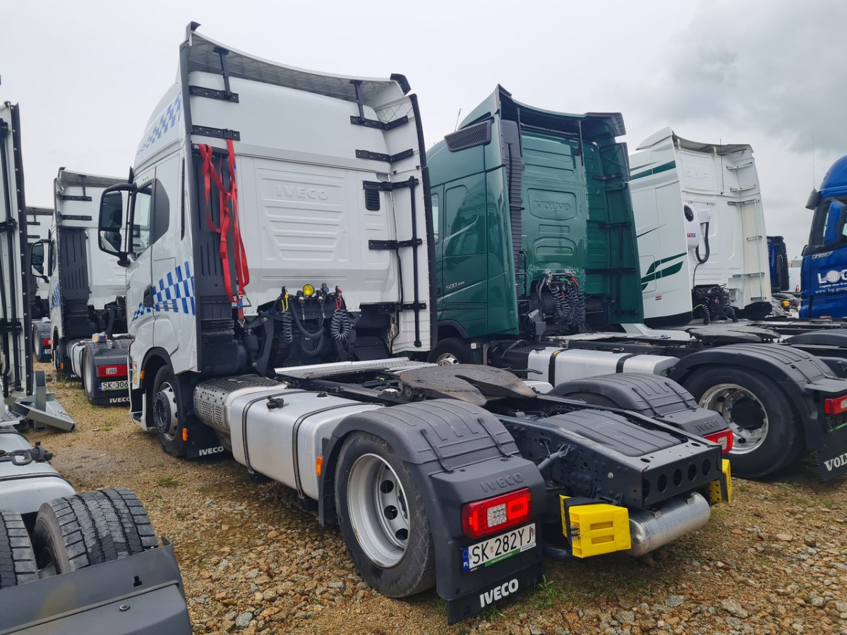 IVECO AS440ST/FP LT CIĄGNIK SIODŁOWY - Sadulveok: pilt 3 IVECO AS440ST/FP LT CIĄGNIK SIODŁOWY - Sadulveok: pilt 3