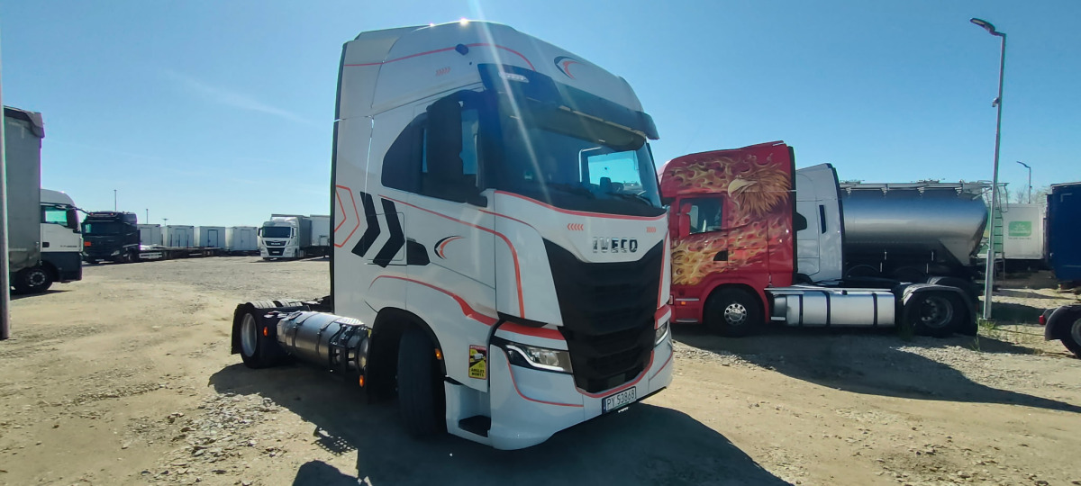 IVECO AS440ST/FP LT LNG CIĄGNIK SIODŁOWY - Sadulveok: pilt 1 IVECO AS440ST/FP LT LNG CIĄGNIK SIODŁOWY - Sadulveok: pilt 1