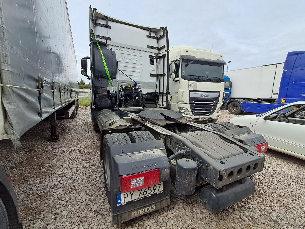 IVECO AS440ST/FP LT LNG CIĄGNIK SIODŁOWY - Sadulveok: pilt 5 IVECO AS440ST/FP LT LNG CIĄGNIK SIODŁOWY - Sadulveok: pilt 5