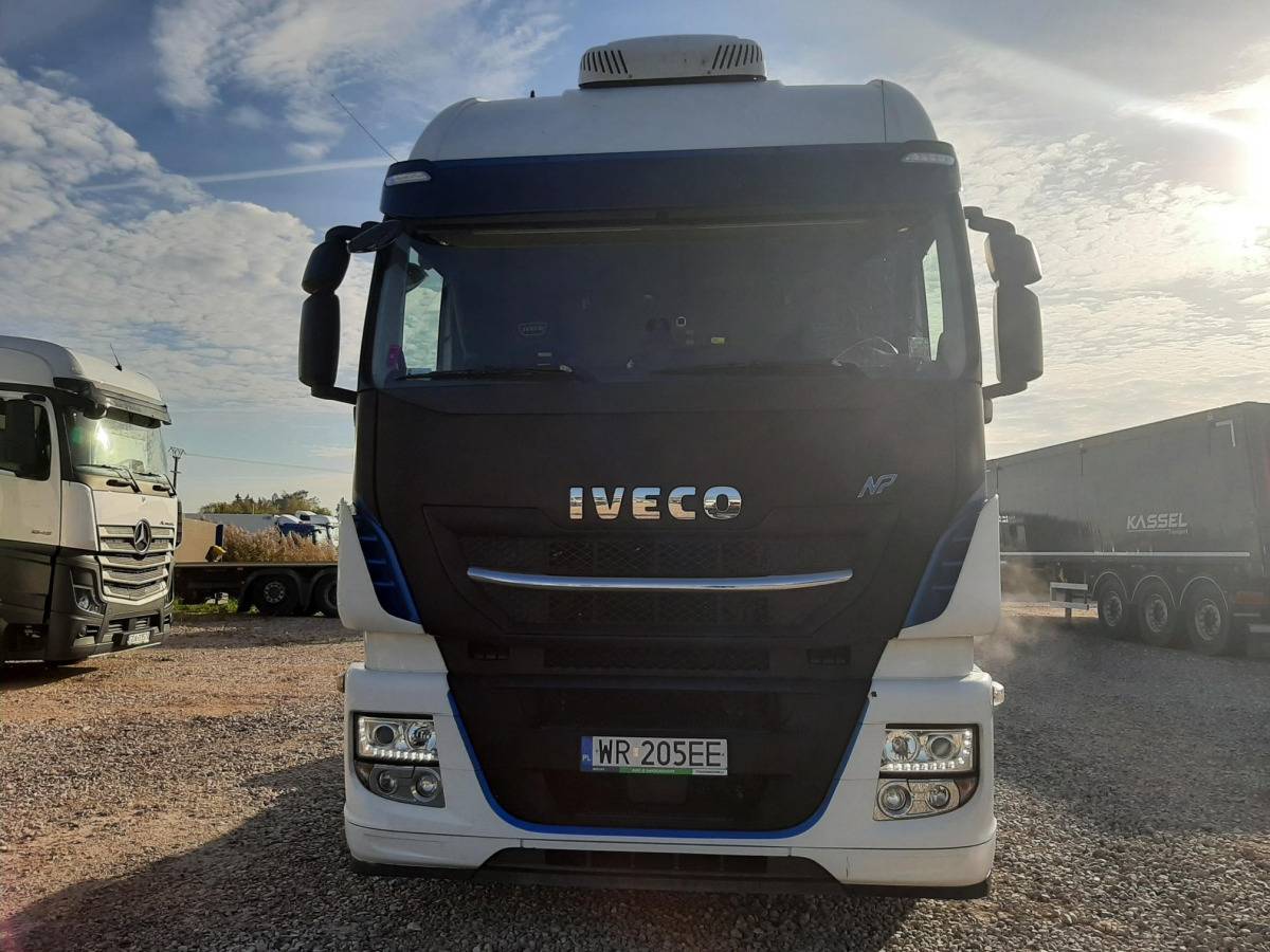 IVECO AS440ST/P LNG CIĄGNIK SIODŁOWY - Sadulveok: pilt 3 IVECO AS440ST/P LNG CIĄGNIK SIODŁOWY - Sadulveok: pilt 3