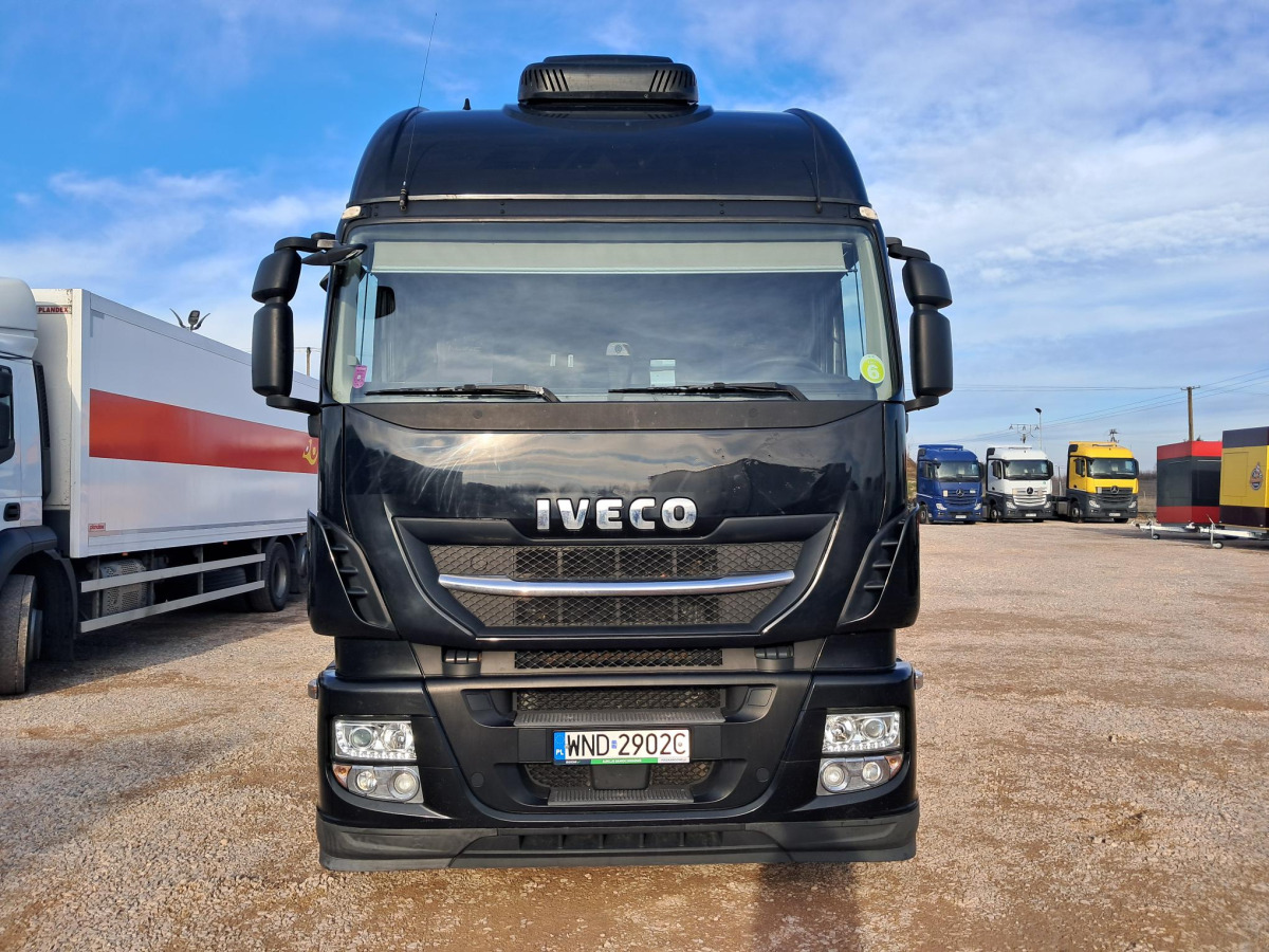 IVECO AS440T/ FP LT CIĄGNIK SIODŁOWY - Sadulveok: pilt 3 IVECO AS440T/ FP LT CIĄGNIK SIODŁOWY - Sadulveok: pilt 3