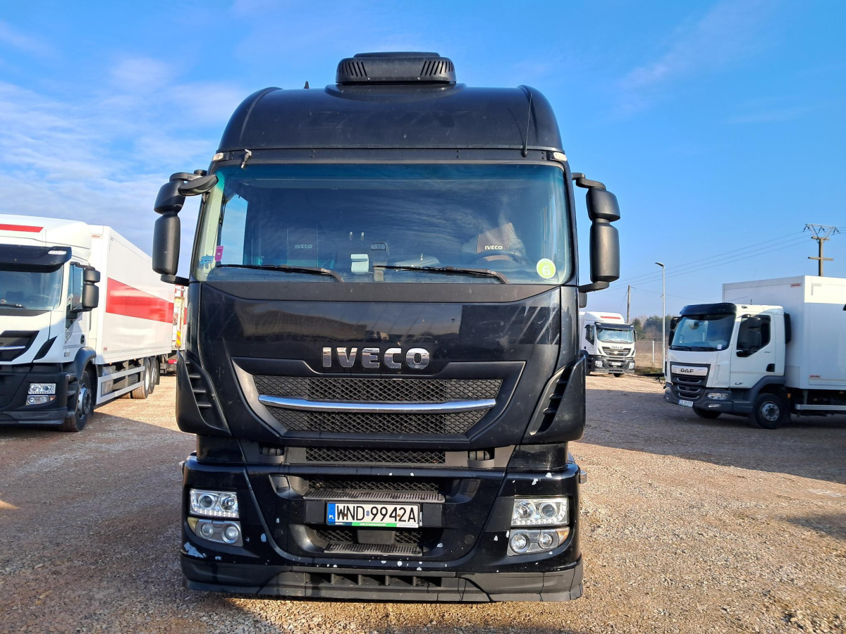 IVECO AS440T/ FP LT CIĄGNIK SIODŁOWY - Sadulveok: pilt 3 IVECO AS440T/ FP LT CIĄGNIK SIODŁOWY - Sadulveok: pilt 3