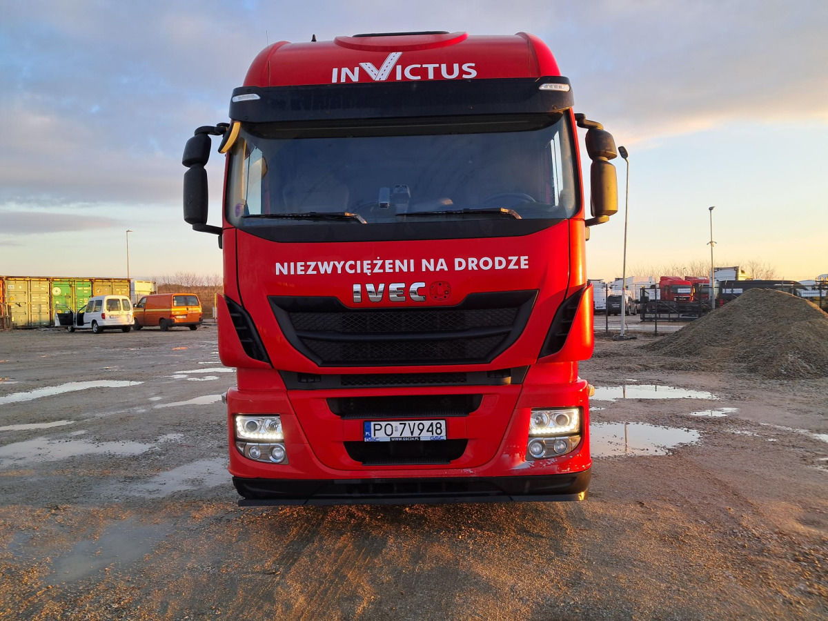 IVECO AS440T/P CIĄGNIK SIODŁOWY - Sadulveok: pilt 3 IVECO AS440T/P CIĄGNIK SIODŁOWY - Sadulveok: pilt 3