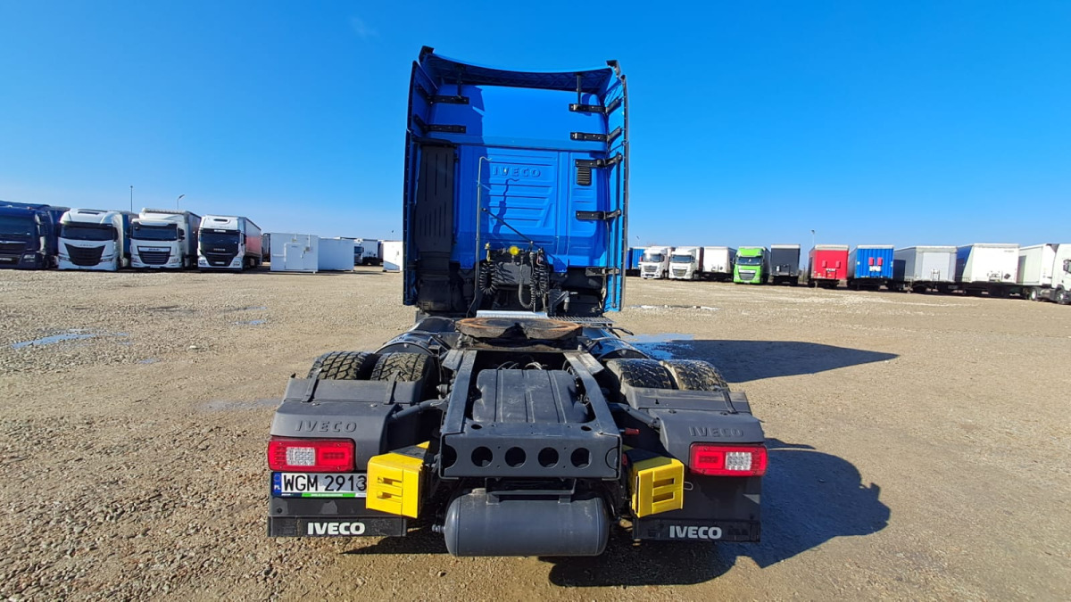 IVECO CIĄGNIK SIODŁOWY - Sadulveok: pilt 4 IVECO CIĄGNIK SIODŁOWY - Sadulveok: pilt 4