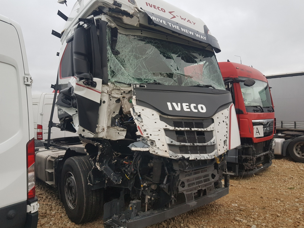 IVECO S-WAY CIĄGNIK SIODŁOWY - Sadulveok: pilt 1 IVECO S-WAY CIĄGNIK SIODŁOWY - Sadulveok: pilt 1