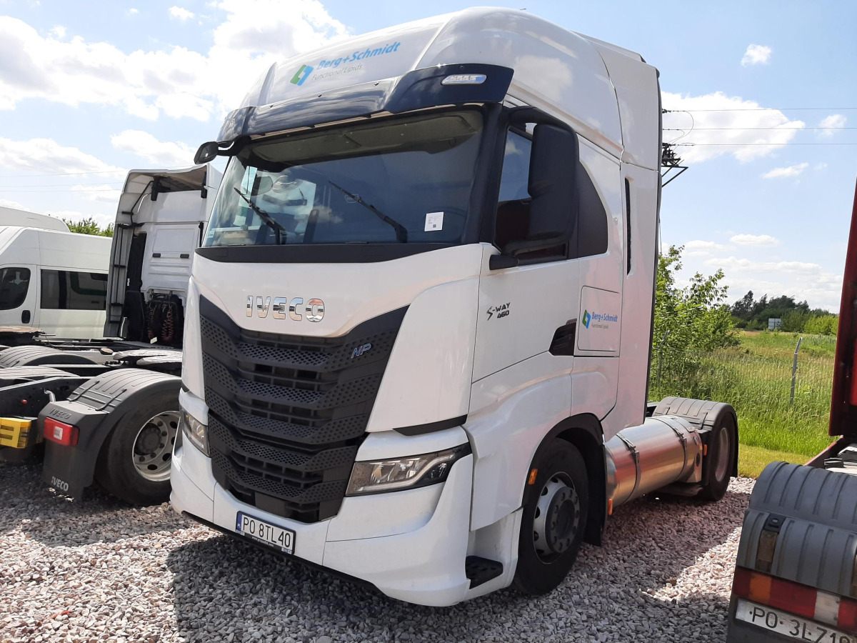 IVECO S-WAY CIĄGNIK SIODŁOWY - Sadulveok: pilt 2 IVECO S-WAY CIĄGNIK SIODŁOWY - Sadulveok: pilt 2