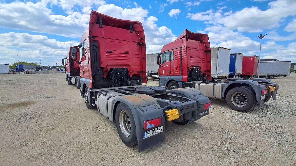 MAN TGX 18.460 4X2 BLS CIĄGNIK SIODŁOWY - Sadulveok: pilt 4 MAN TGX 18.460 4X2 BLS CIĄGNIK SIODŁOWY - Sadulveok: pilt 4