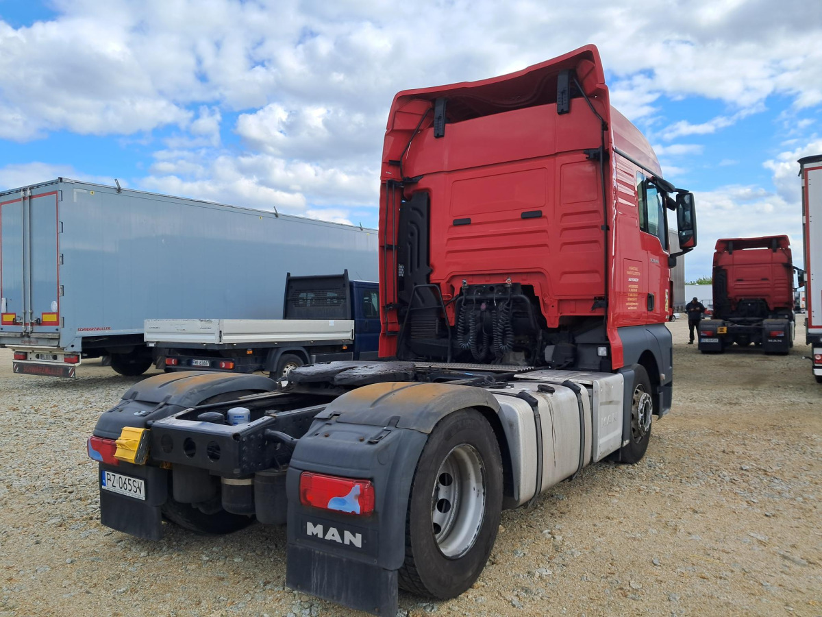 MAN TGX 18.460 4X2 BLS CIĄGNIK SIODŁOWY - Sadulveok: pilt 4 MAN TGX 18.460 4X2 BLS CIĄGNIK SIODŁOWY - Sadulveok: pilt 4